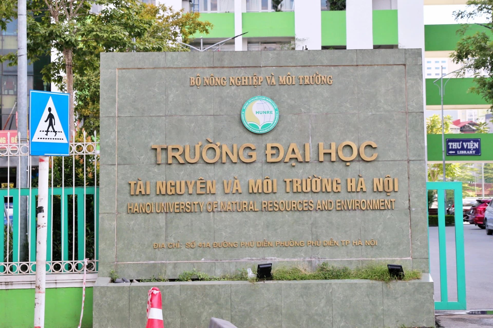 Sinh viên phản ánh đoàn phí vượt mức quy định, trường Đại học Tài nguyên và Môi trường Hà Nội phủ nhận chỉ đạo