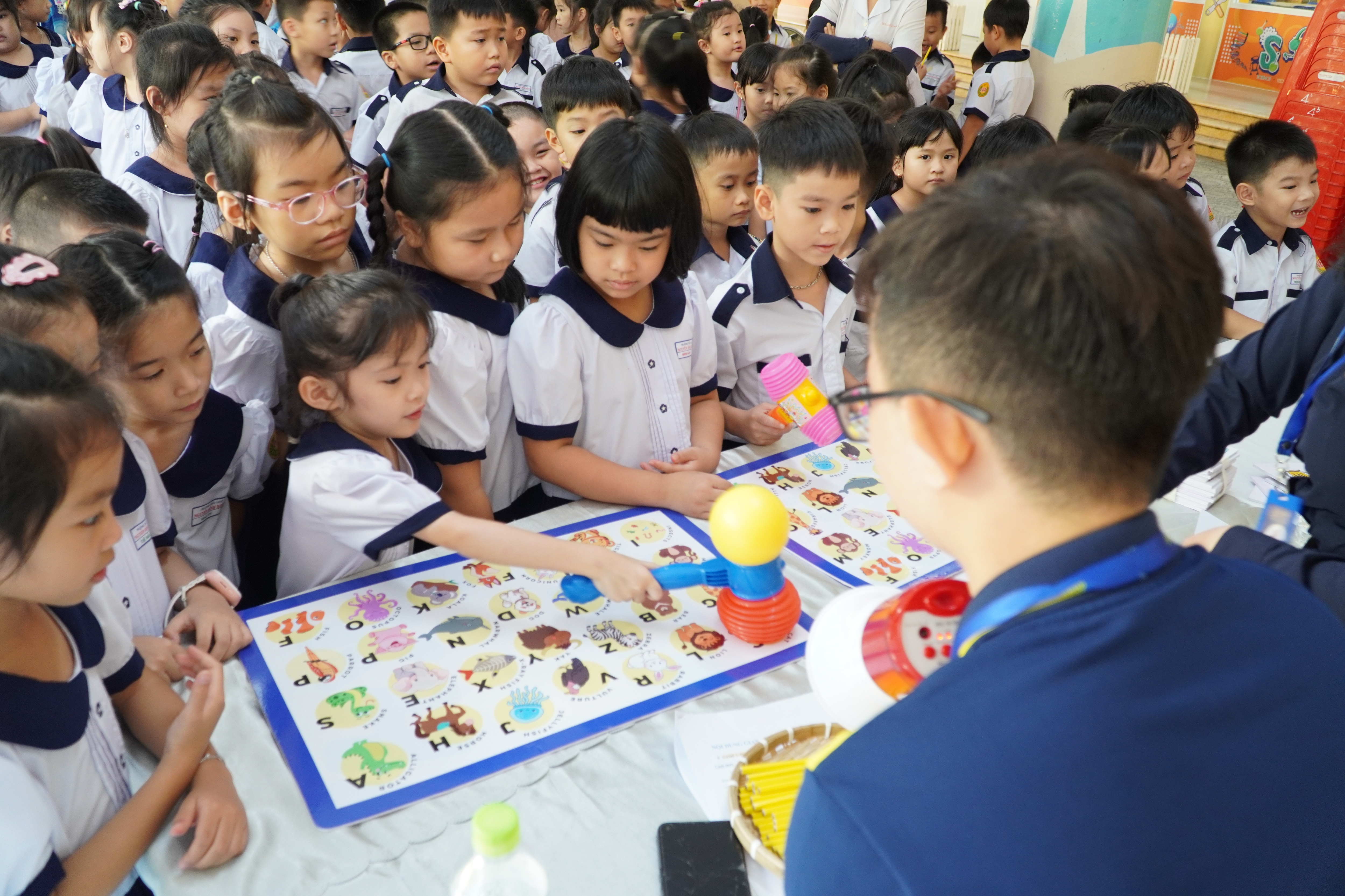 Nhiều trường gặp khó khăn thực hiện môn liên kết không thu phí theo Thông tư 85