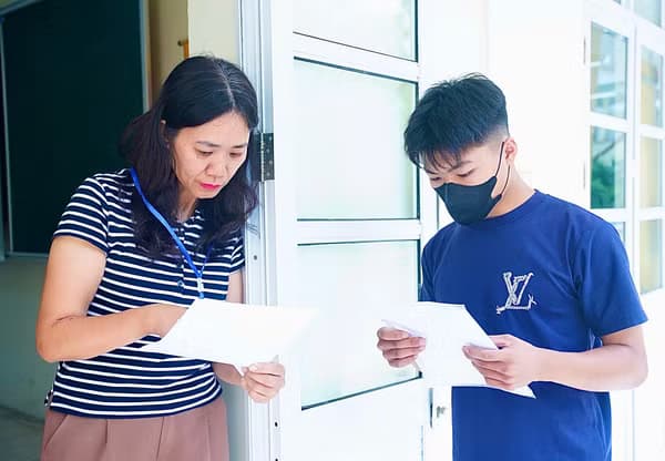 Tách kỳ thi tốt nghiệp THPT và tuyển sinh đại học: Giải pháp nào cho kỳ thi công bằng?
