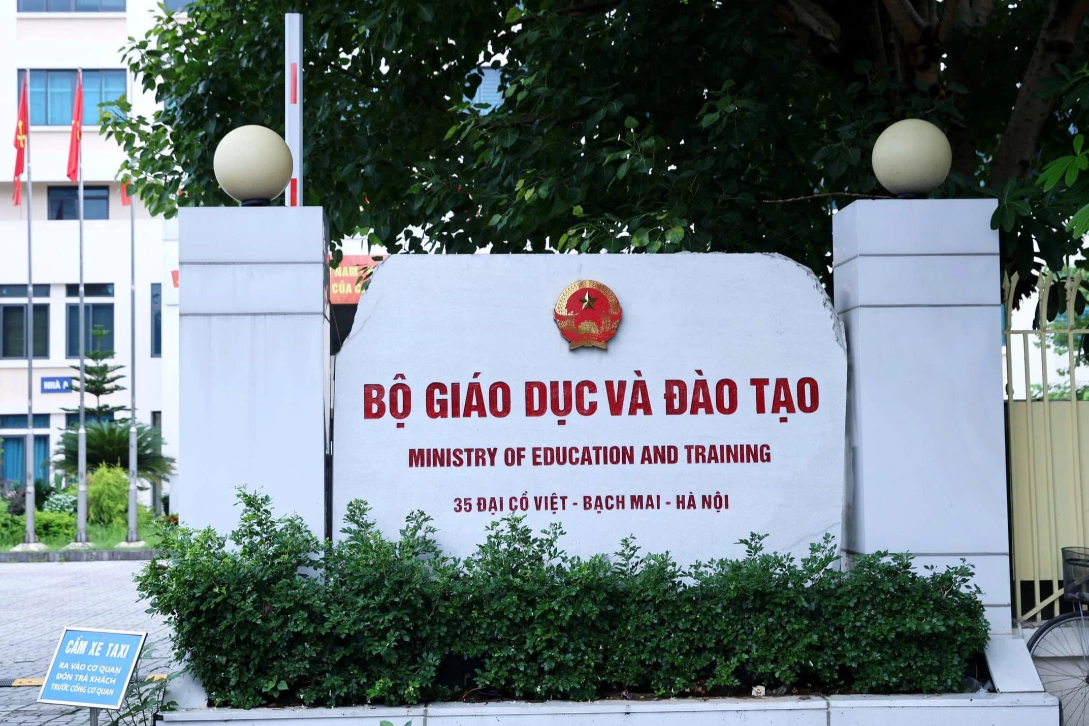 Bộ GD&ĐT họp báo vụ sai phạm thi tốt nghiệp THPT ở Tuyên Quang