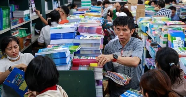 Bộ Giáo dục‑Đào tạo chuẩn bị giao quyền in ấn, phát hành SGK cho địa phương