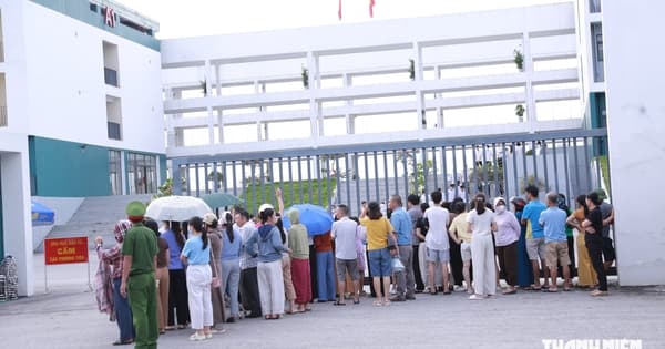 Thi lại tại Trường THPT chuyên Tuyên Quang