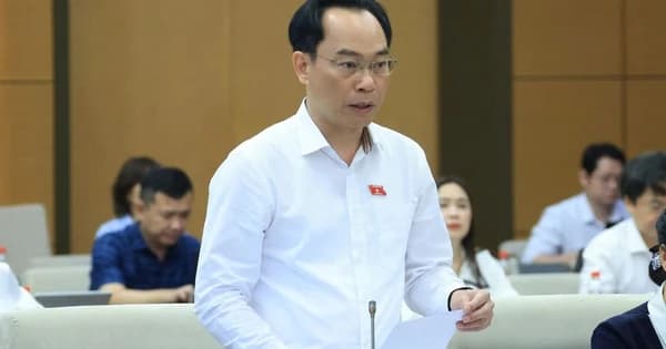 Bộ trưởng GD‑ĐT nhấn mạnh giao cấp xã tuyển dụng giáo viên chưa phù hợp, đề xuất thống nhất quy trình