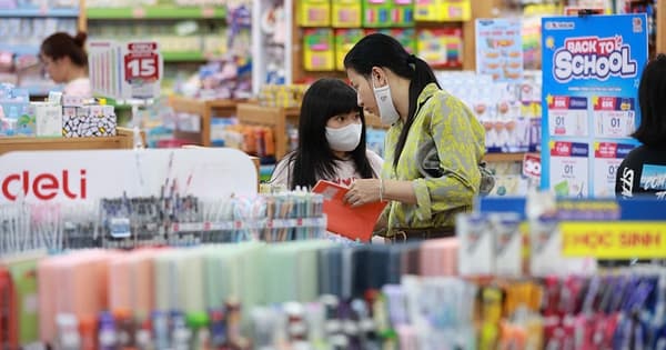 Bộ Giáo dục và Đào tạo yêu cầu công khai danh sách trường vi phạm lạm thu trong vòng 3 ngày